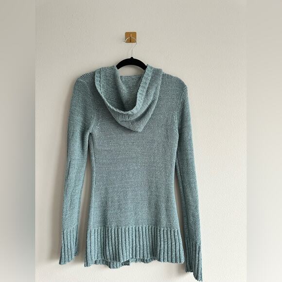 Y2K BCBGMaxazaria Knit Cardigan Hooded Blue Sweater Wood Buttons Size Large - Picture 6 of 8